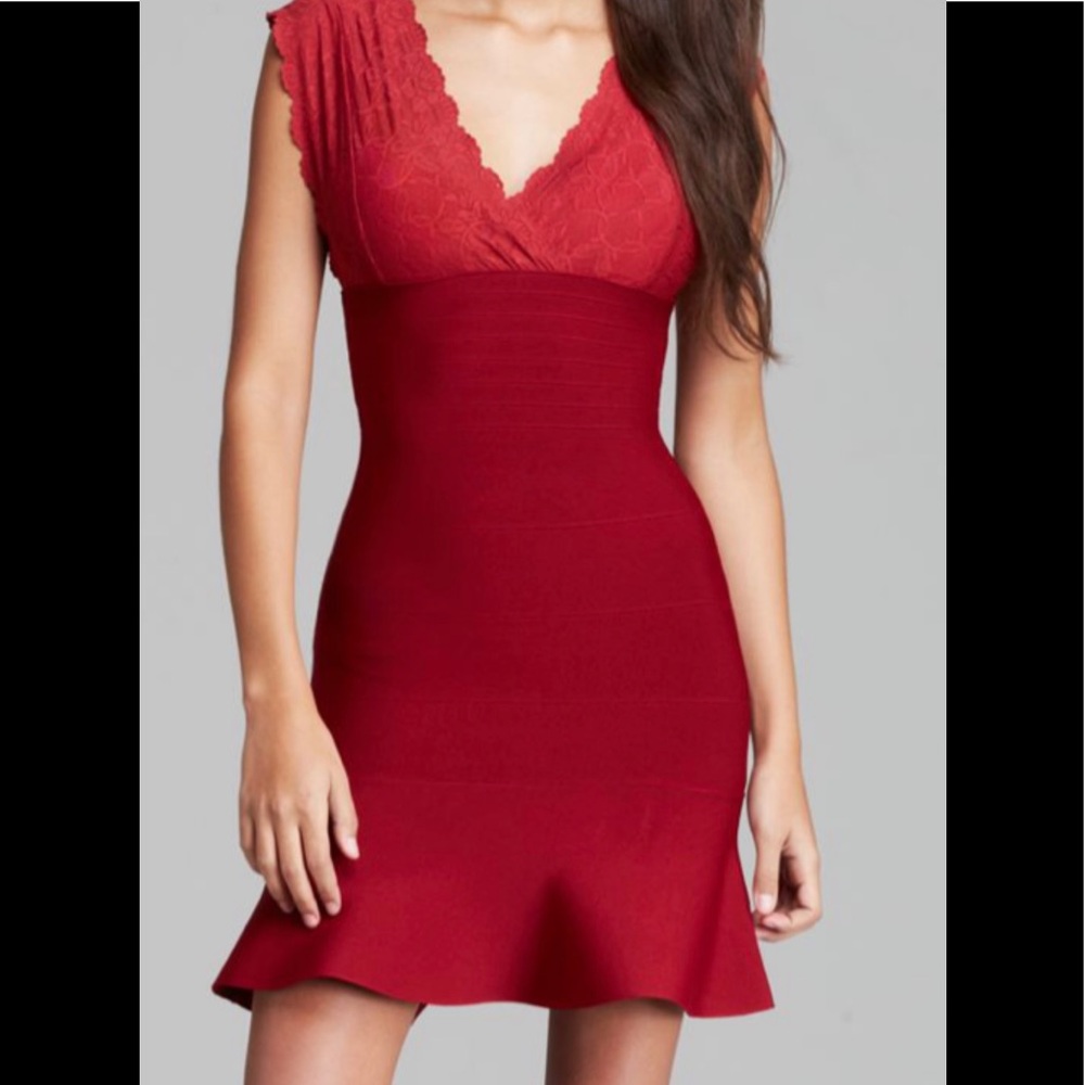 GUESS Red bodycon, fit & flare lacey dress